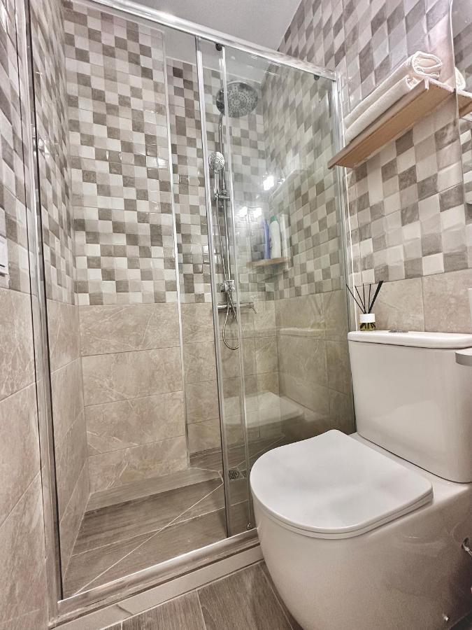 Sol Apartamentos Malaga Centro エクステリア 写真